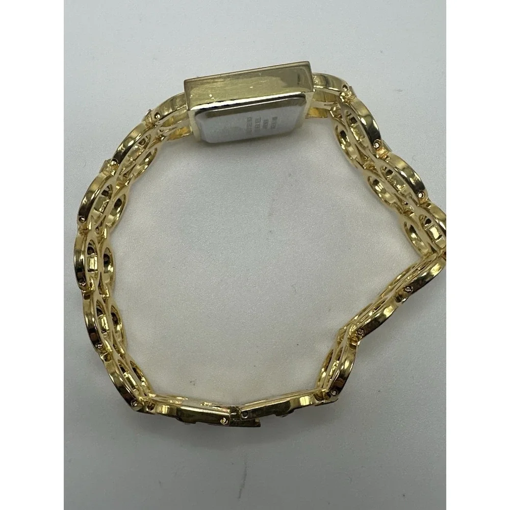 Elizabeth‎ Taylor White Diamonds Ladies Watch New Battery 29MM 7.75
